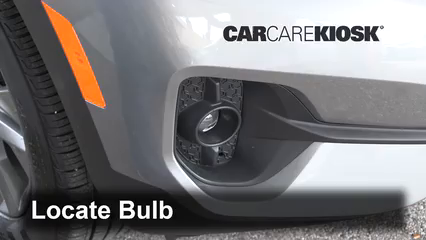 2021 Kia Seltos S 2.0L 4 Cyl. Lights Fog Light (replace bulb)
